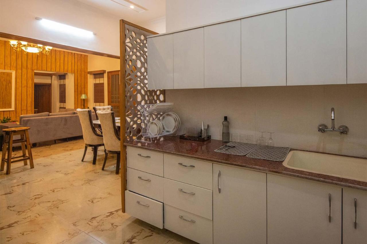 Stayvista At Silveroaks Cottage デヘラードゥーン エクステリア 写真